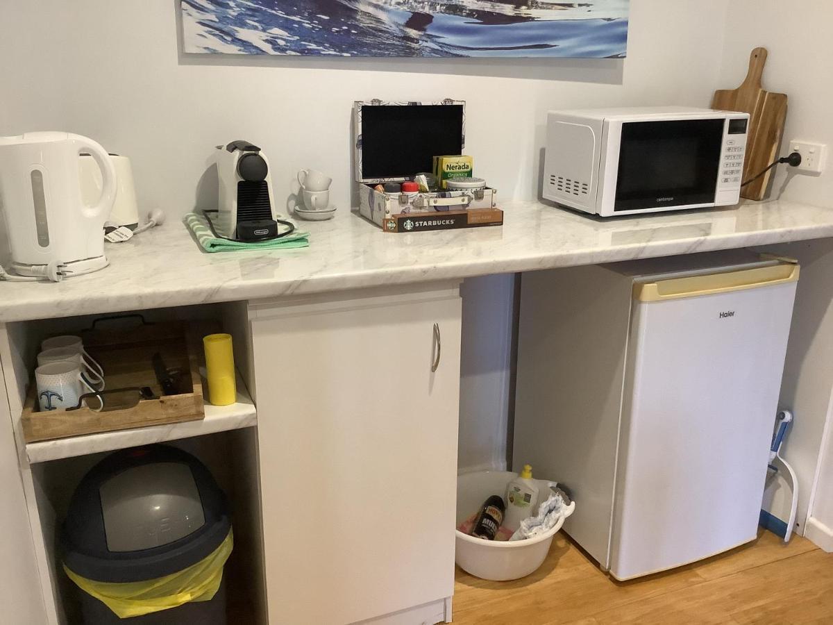 Oceanview Apartment Airlie Beach Exteriör bild